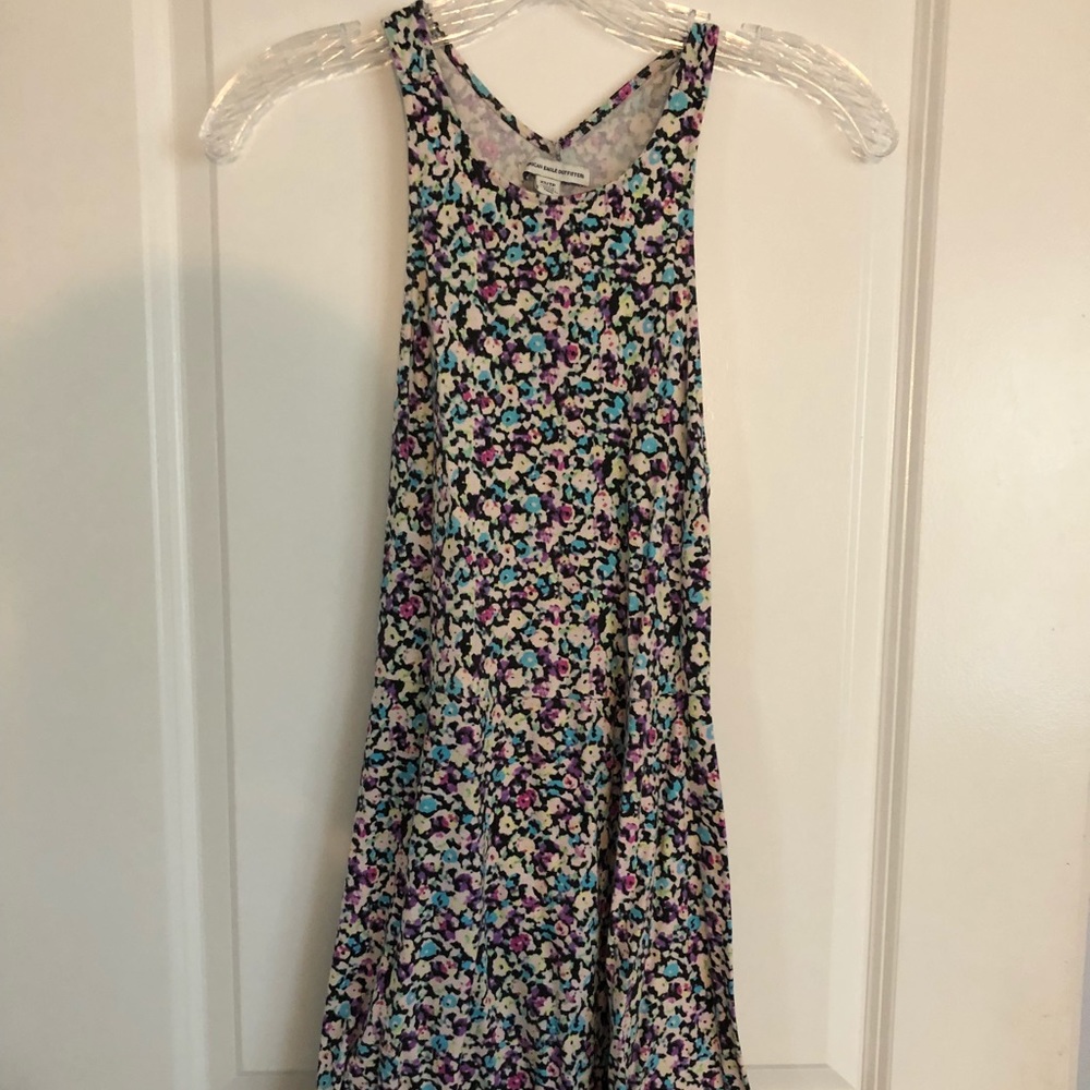 Adorable gently worn floral dress✨